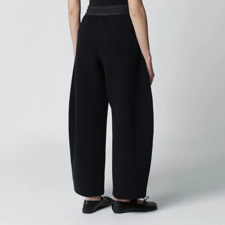 Sacai - Black jogging trousers Brand Apparel &amp; Accessories > Clothing > Pants 3