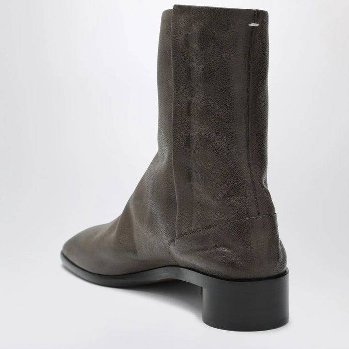Maison Margiela - Tabi ankle boot in brown leather Brand Boots