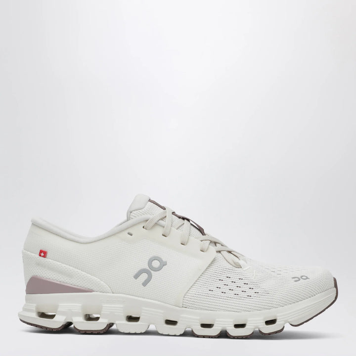On - Cloud X 4 Ivory/Heron Sneakers Brand Shoes 6,5 US
