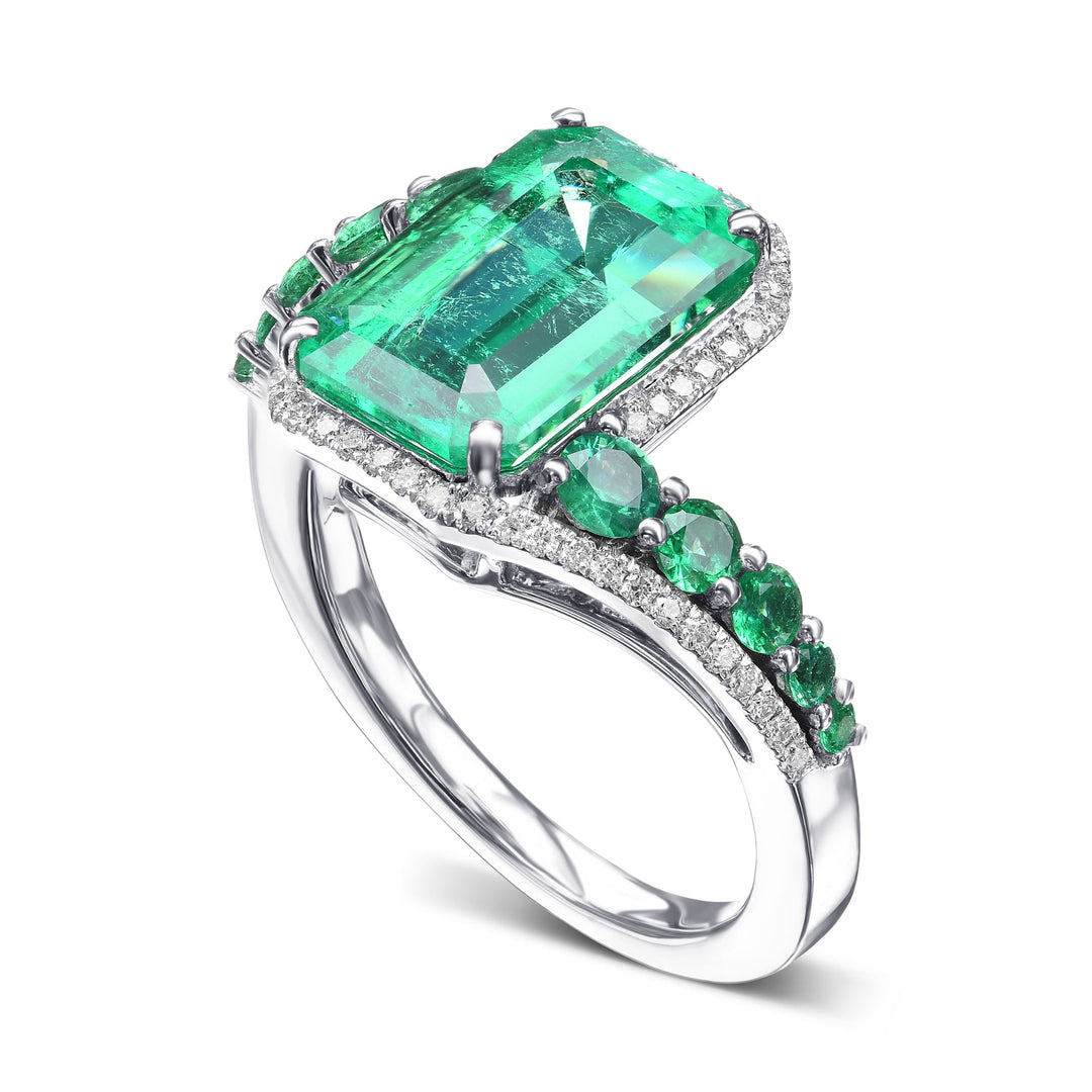 Leibish Couture Muzo Emerald and Diamond Ring