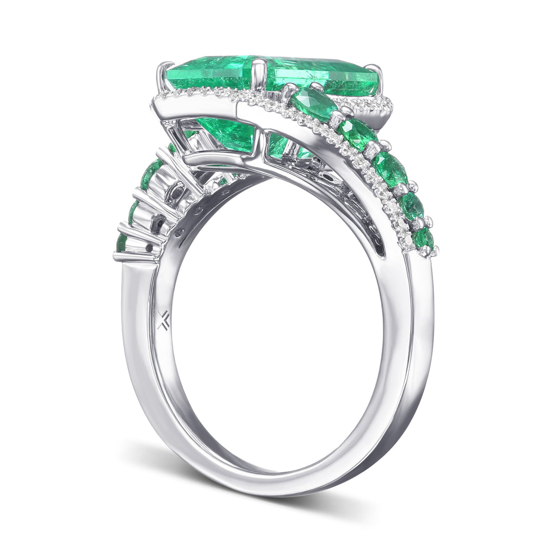 Leibish Couture Muzo Emerald and Diamond Ring